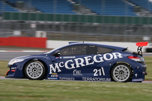 Mike Verschuur aan kop in Mégane Trophy